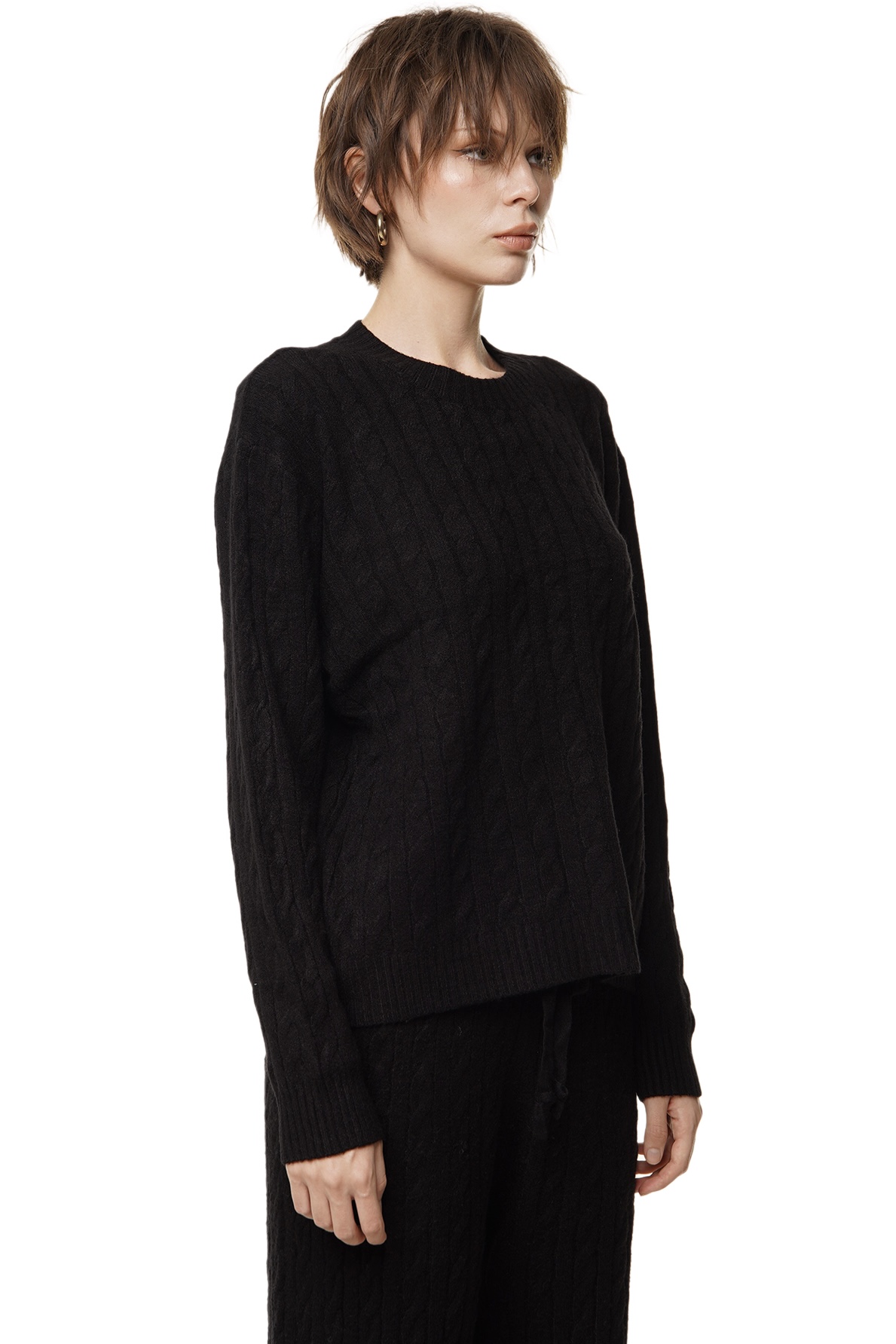 MADDY SWEATER - BLACK