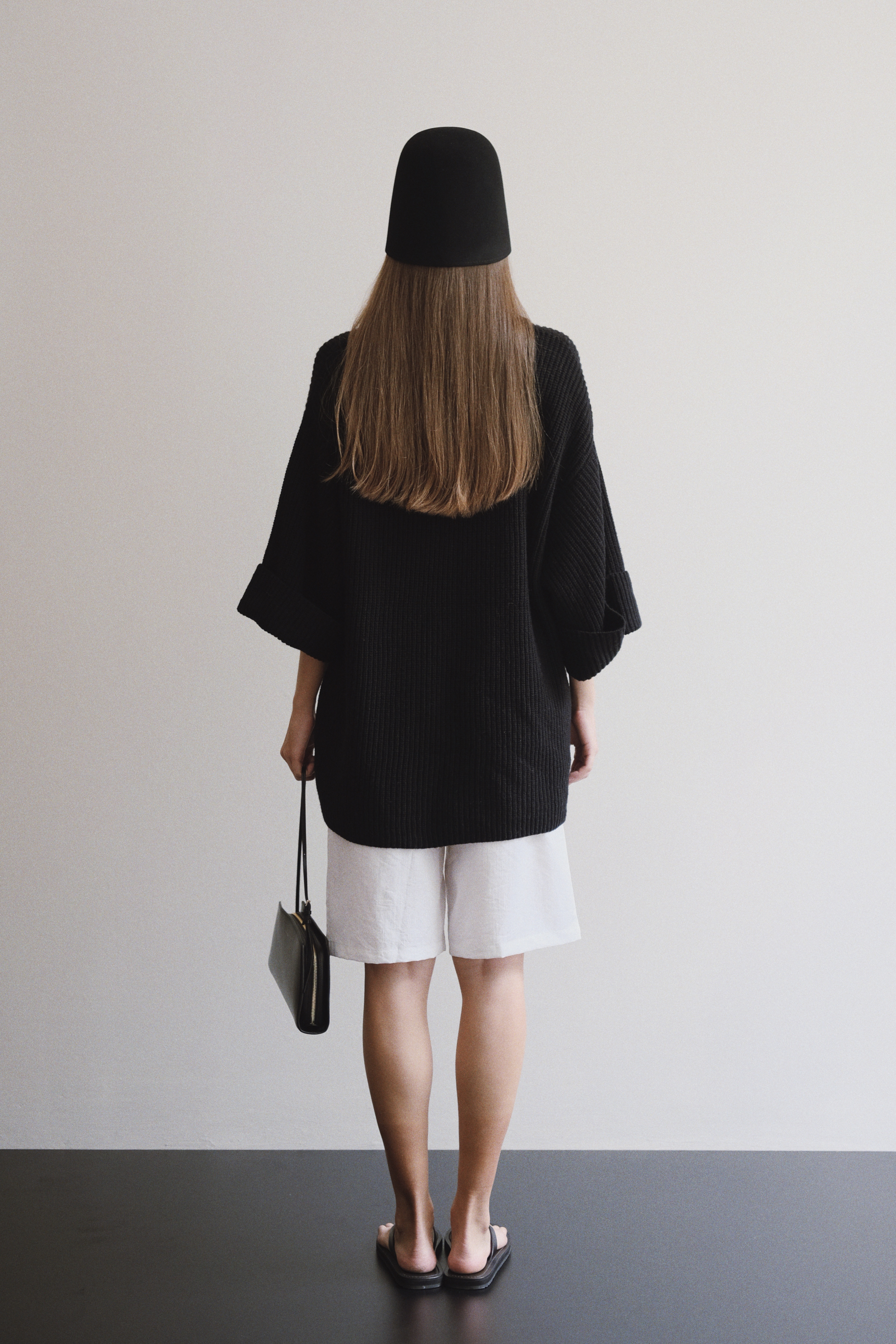 HAMOUR TOP - BLACK