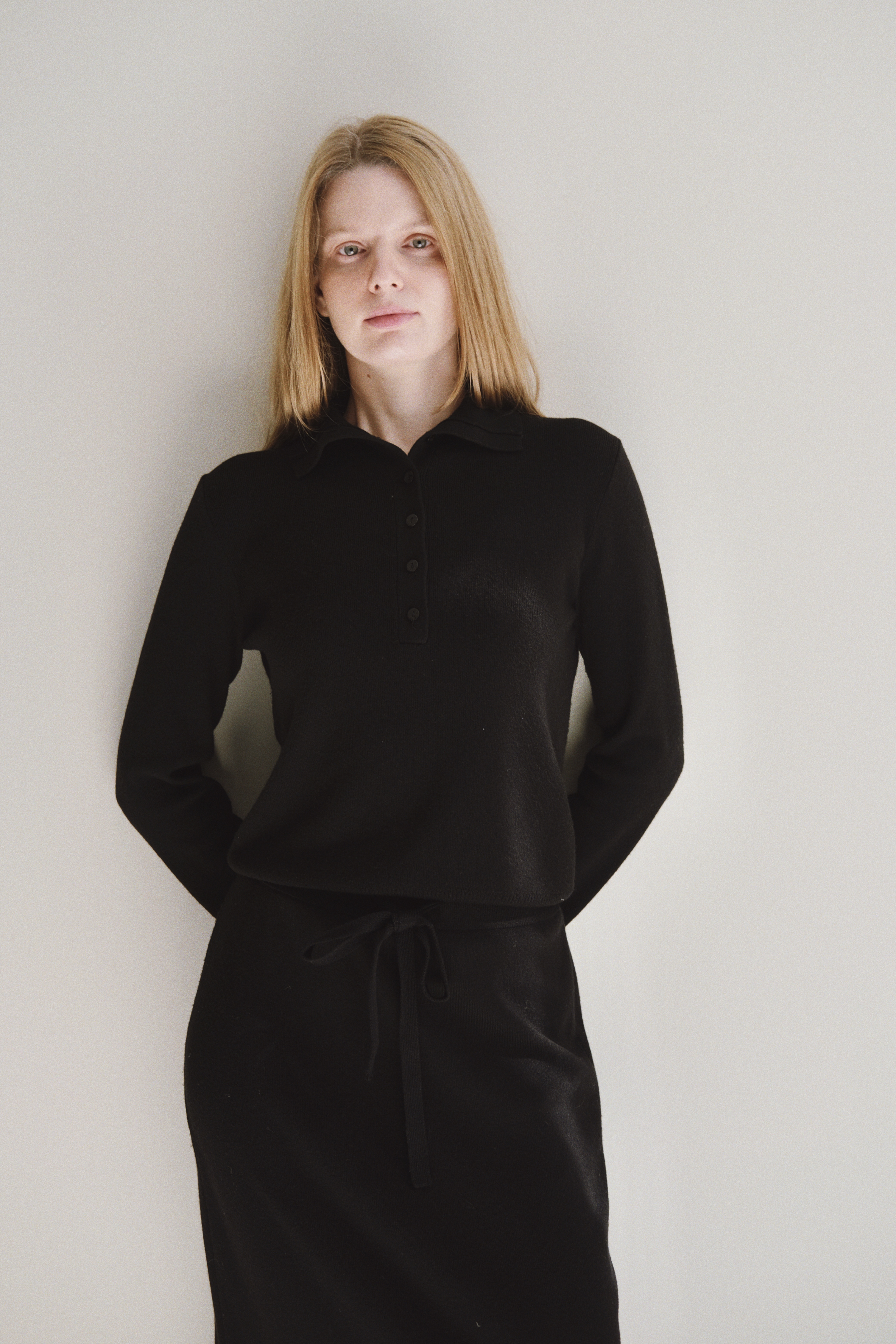 MODI TOP - BLACK