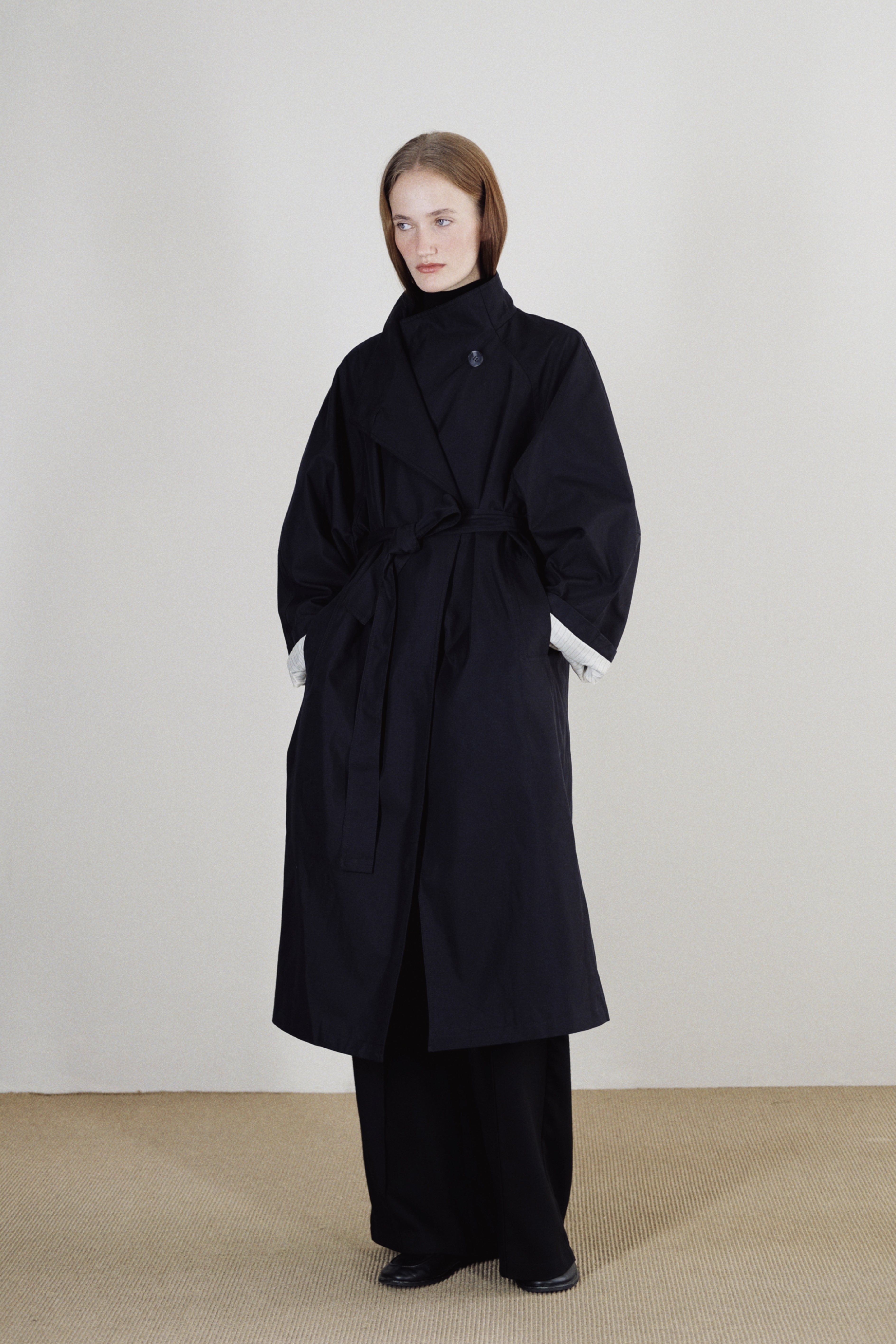 EGO COAT - BLACK
