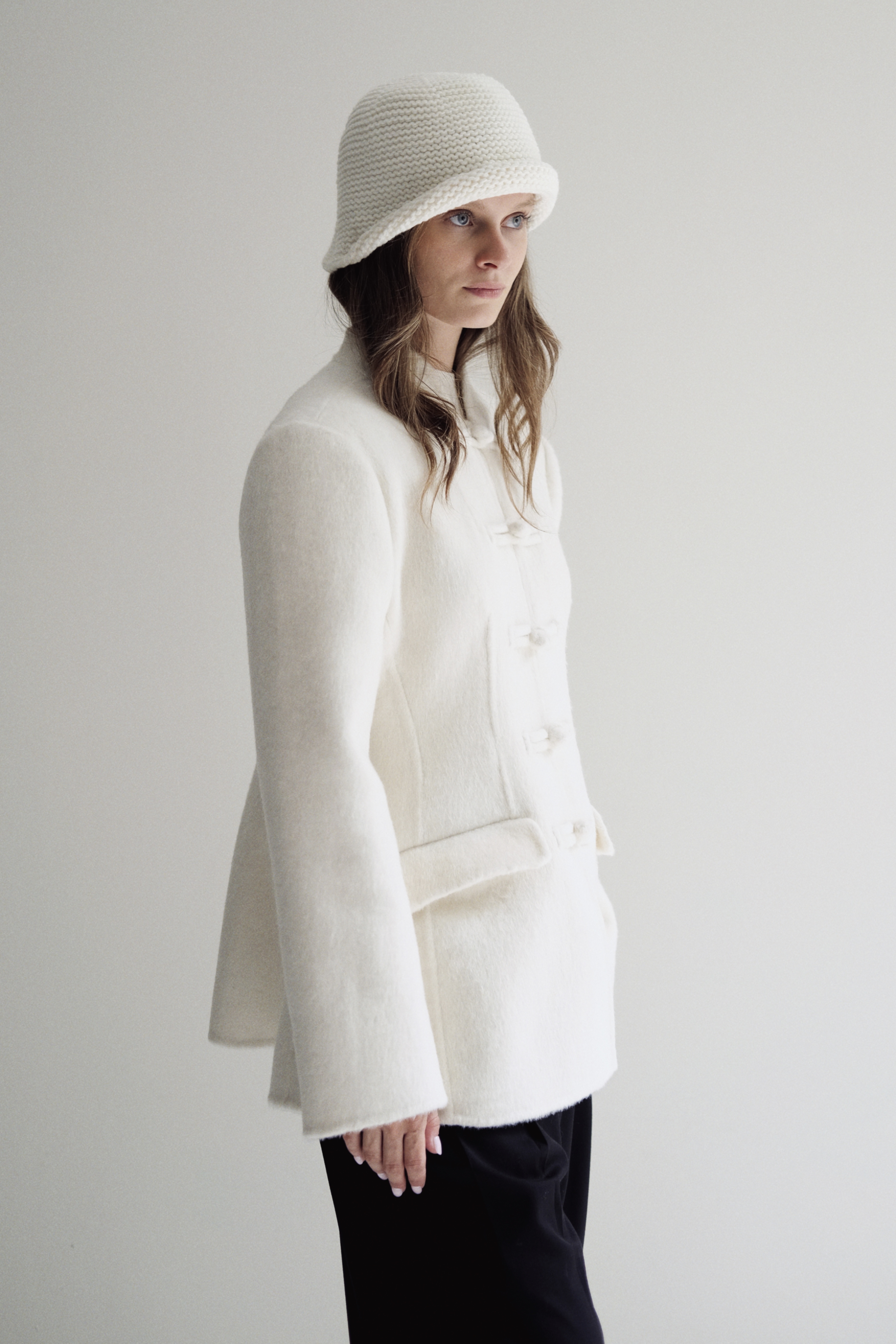 JANG JACKET - OFF WHITE 