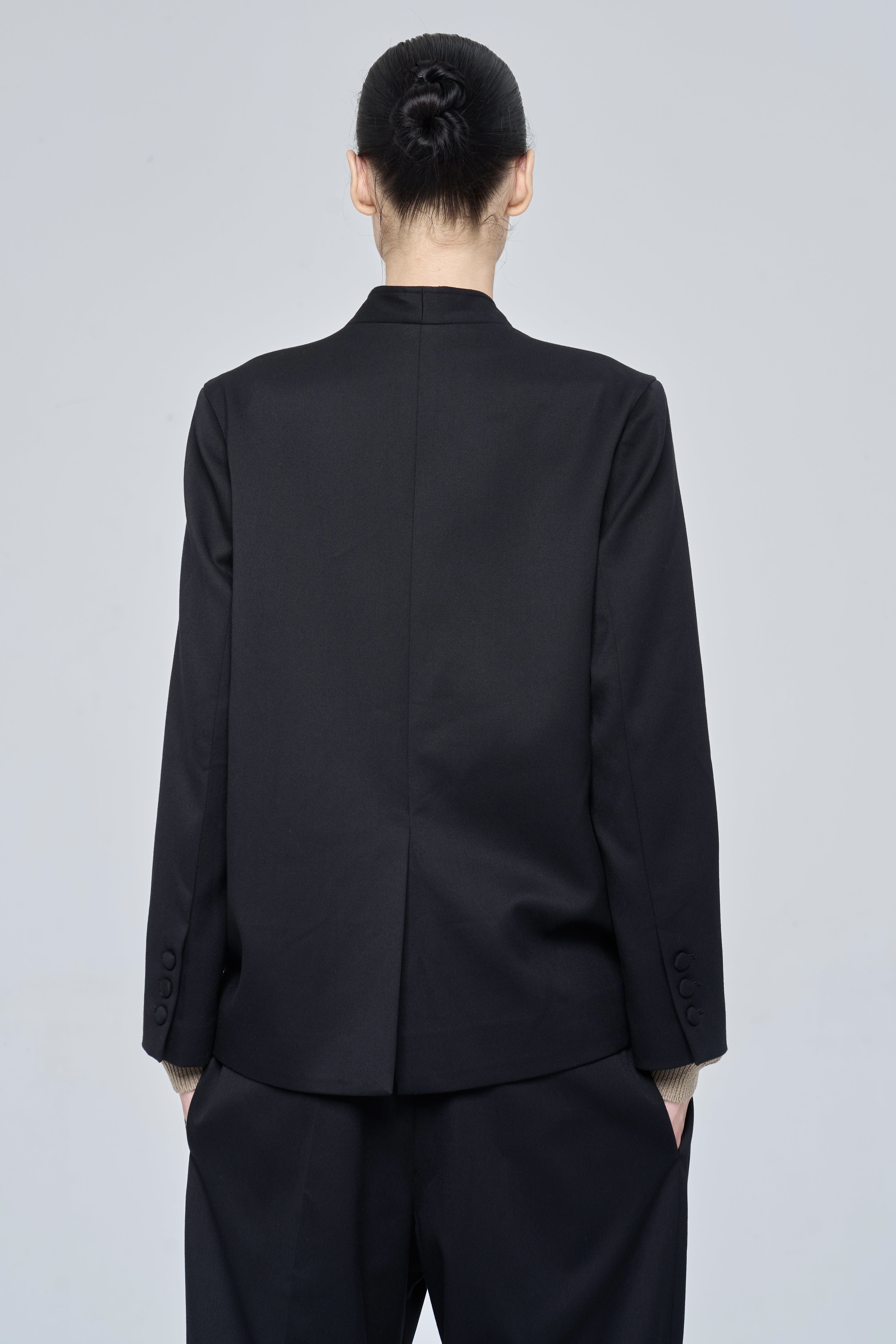 EDWARD BLAZER - BLACK